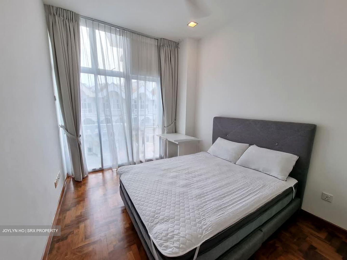 Elias Terrace (D18), Terrace #581366681